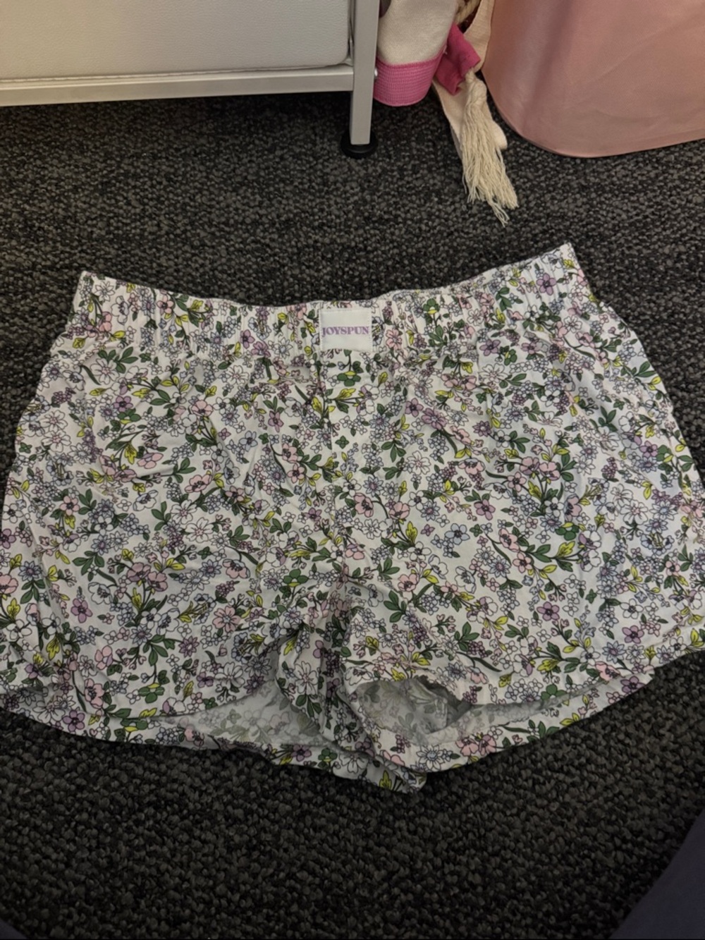 White Floral Women’s pajama shorts size small